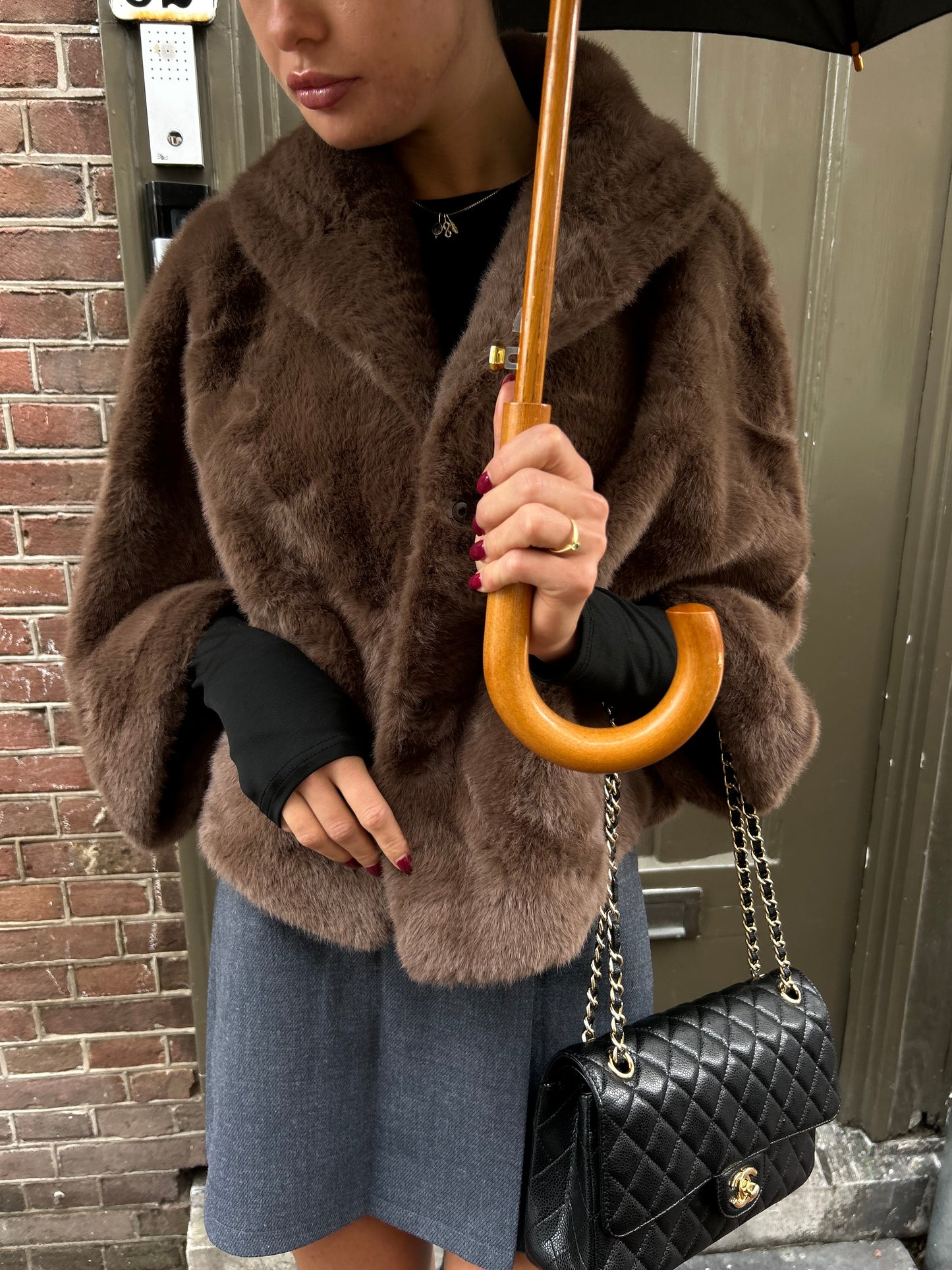 Classy Faux fur poncho jasje